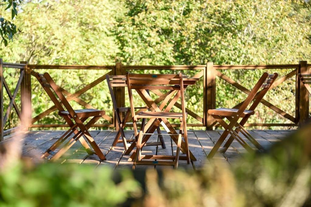 Parokia Apartman Es Coworking A Balaton Mellett Kaptalantoti Eksteriør billede